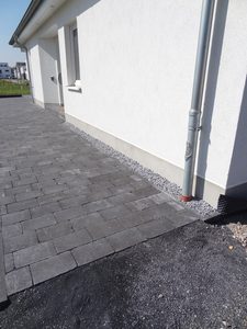 Betonsteinpflaster gekollert