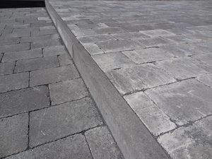 Betonsteinpflaster gekollert